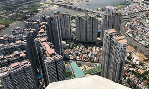 Hàng loạt doanh nghiệp địa ốc “ồ ạt” phát hành trái phiếu nhằm giải tỏa “cơn khát” vốn