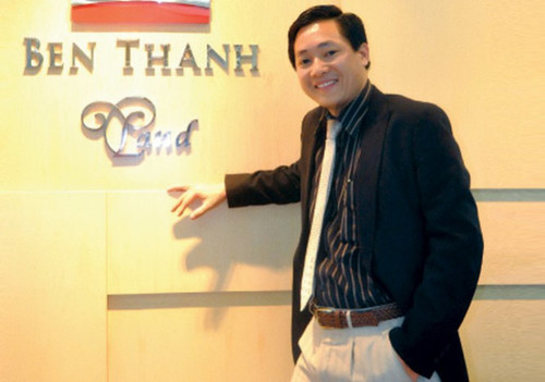 Công ty cổ phần Thương mại và Dịch vụ Lâu Đài Ven Sông xây lâu đài không phép