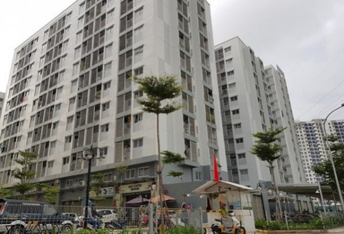 Người dân 'ôm nợ' bởi đầu tư vào bất động sản thời dịch