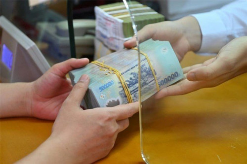 NHNN tăng cường thanh tra, xử lý tổ chức tín dụng ép khách mua bảo hiểm mới cho vay